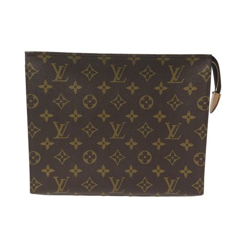 Louis Vuitton Trousse Toilette 26 Monogram 